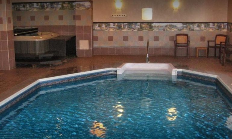 Residence-Le Boug-Joie - piscine