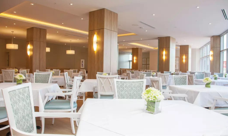 Chartwell Le Montcalm