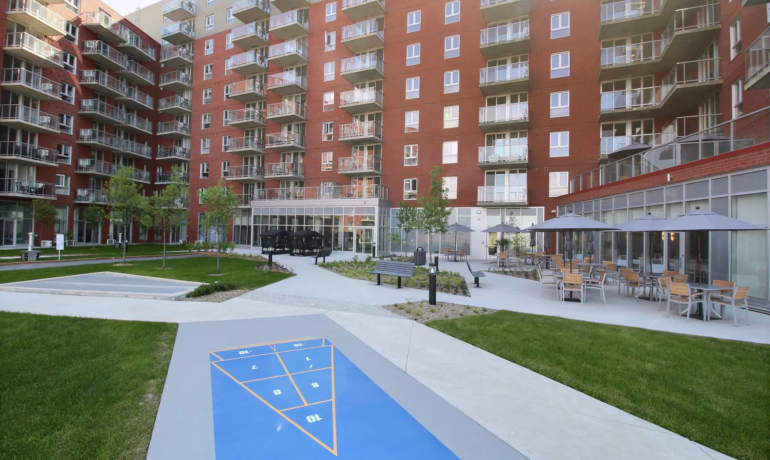 Chartwell Le Montcalm