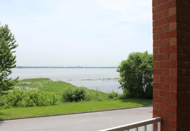 Souvenirs du coeur vue sur le fleuve