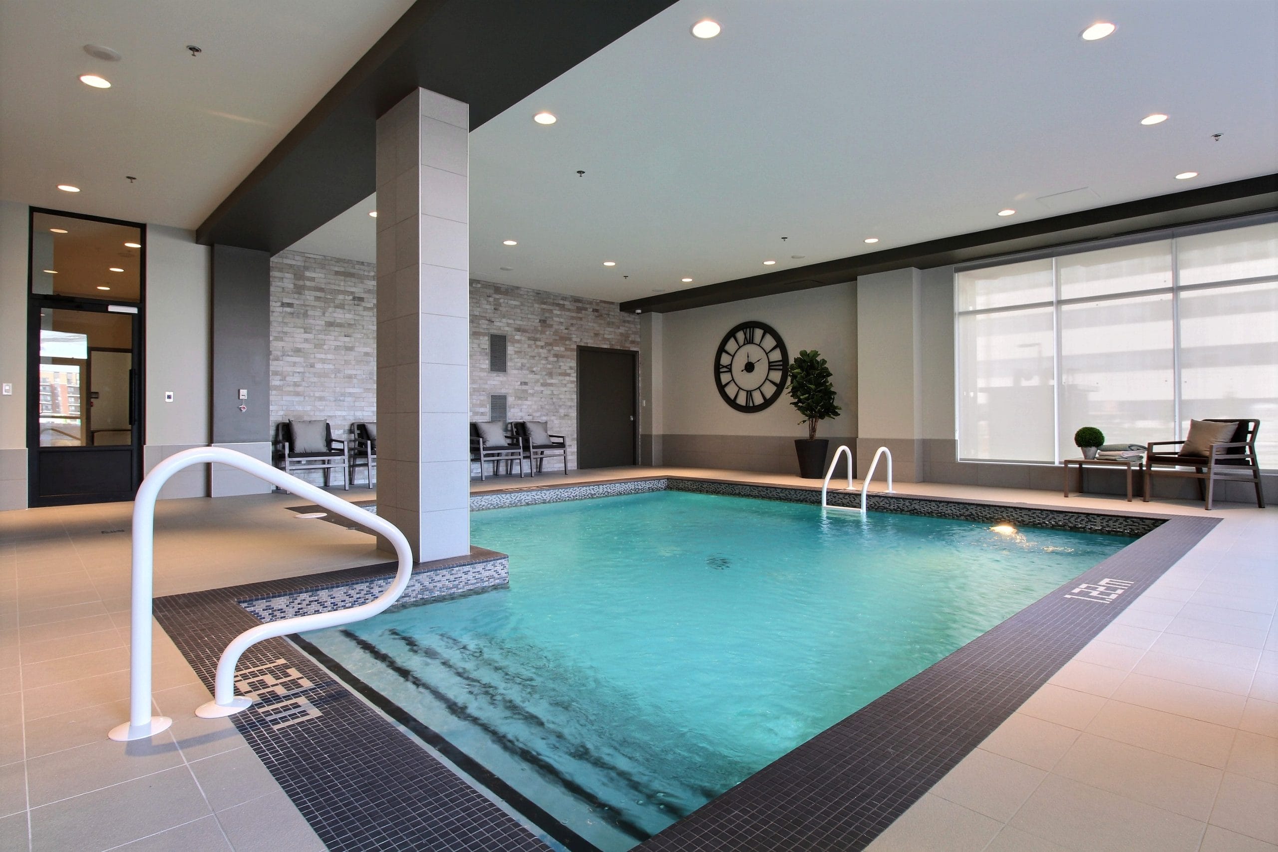 le prescott piscine scaled